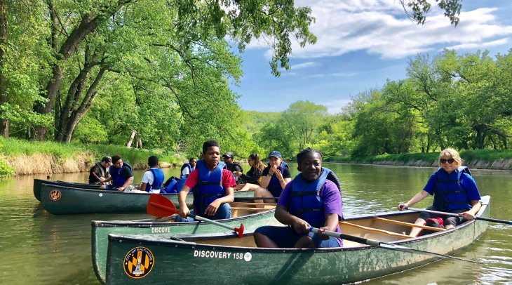 Kids canoeing 